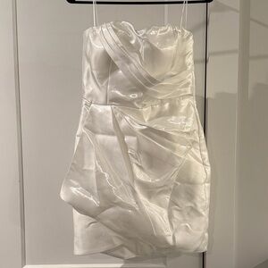 Fashion Nova White Satin Strapless Dress with Sweetheart Neckline